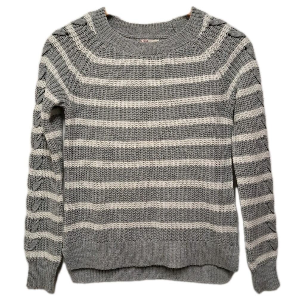 SO Pullover Sweater Juniors XS Gray White Striped Chunky Ribbed Knit Shaker